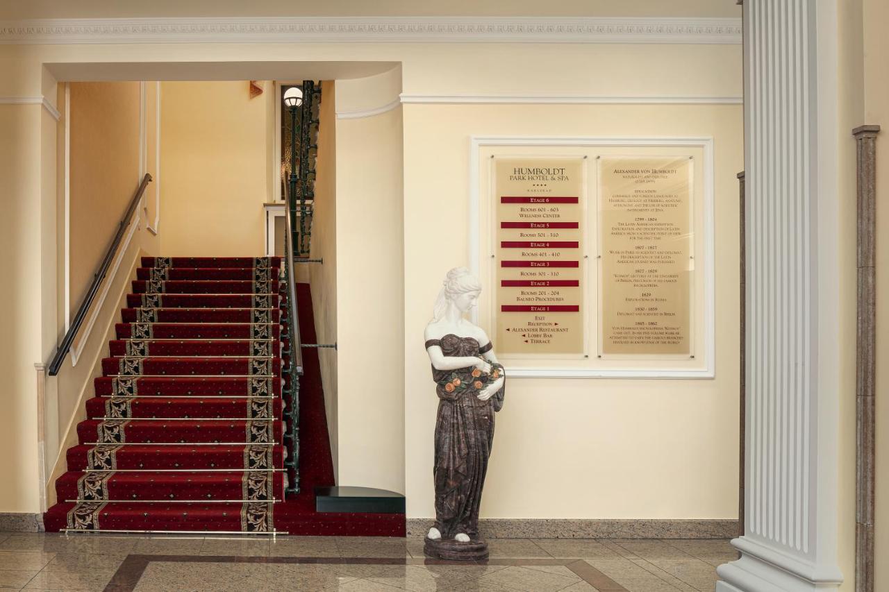 Humboldt Park Hotel & Spa Karlovy Vary Exterior photo